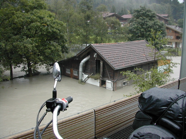 Auf dem Autozug von Kandersteg ins Wallis